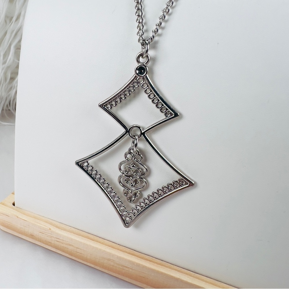 Pretty Lightweight Silvertone, Large Square Penda… - image 2